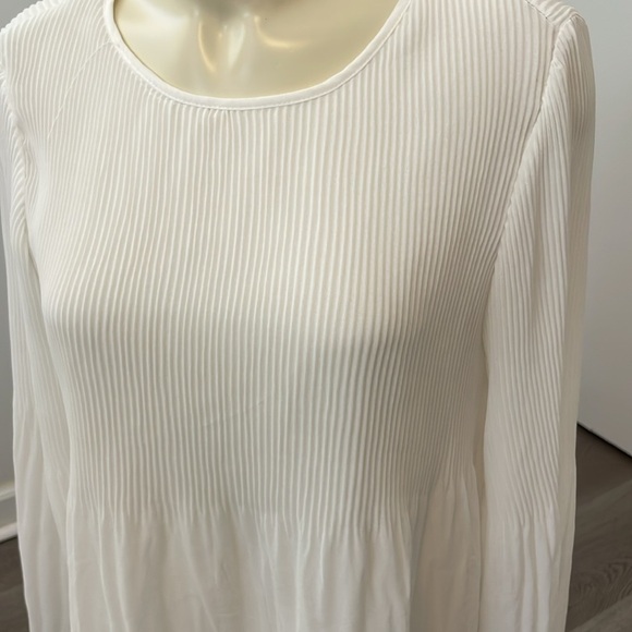 Stradivarius White Long Sleeve Layered Pleated Top - Picture 2 of 6